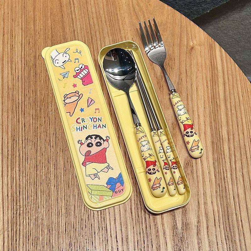ชุดช้อนส้อมตะเกียบสแตนเลสลายคา - Cosplay Prop Kit บทวิจารณ์และราคา